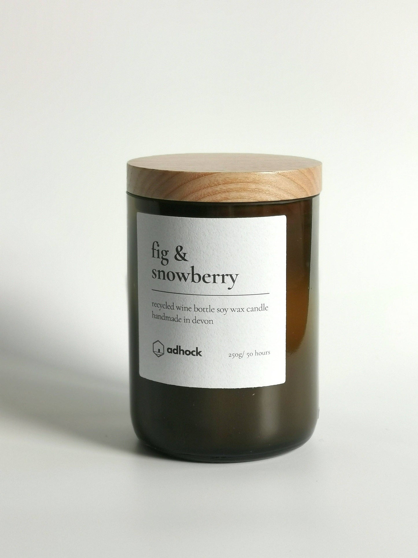 Fig & Snowberry Wine Bottle Candle: Fig & Snowberry / Brown