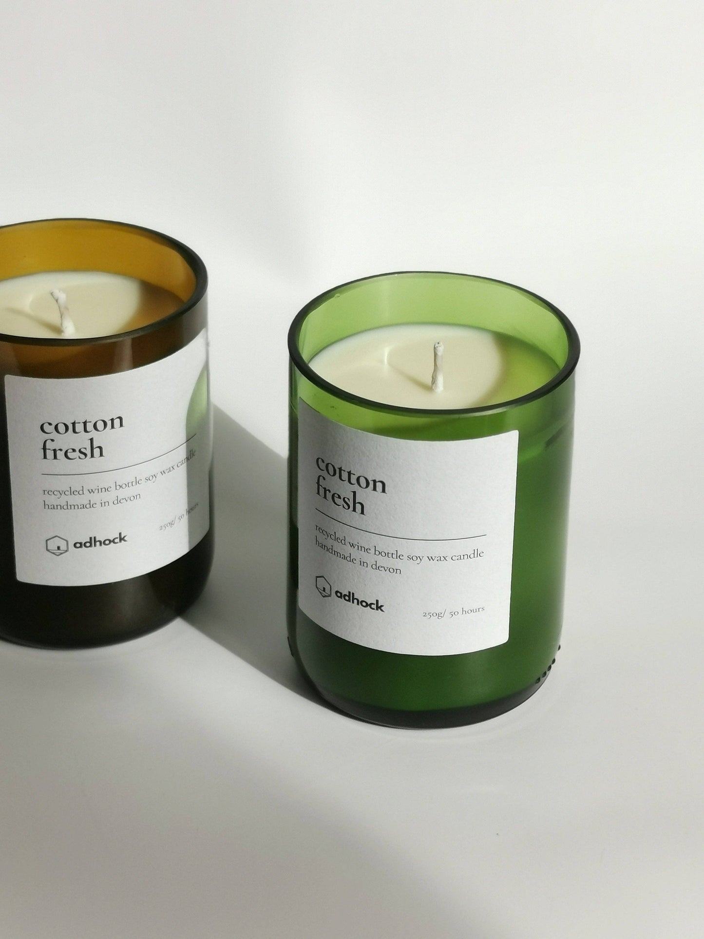 Cotton Fresh Wine Bottle Candle: Cotton Fresh / Brown